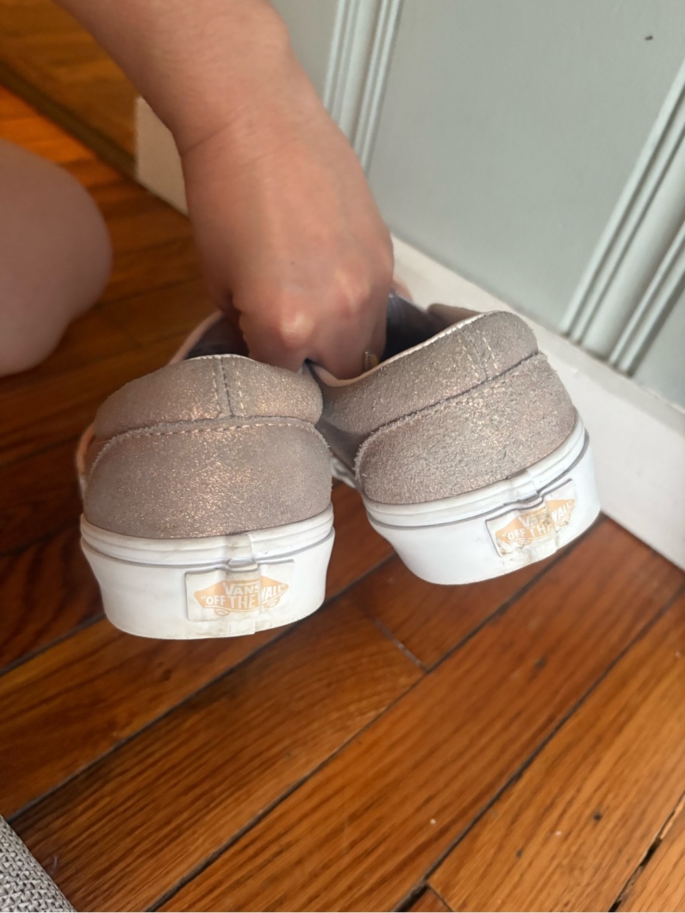 Women’s Size 9 Vans Slip-On Metallic Rose Sneakers - Picture 4 of 12